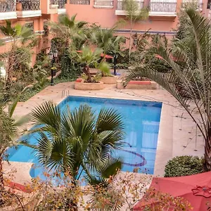 https://apt-schone-ferienwohnung-poolblick-und-terrasse-nahe.marrakeshhotelsmorocco.com